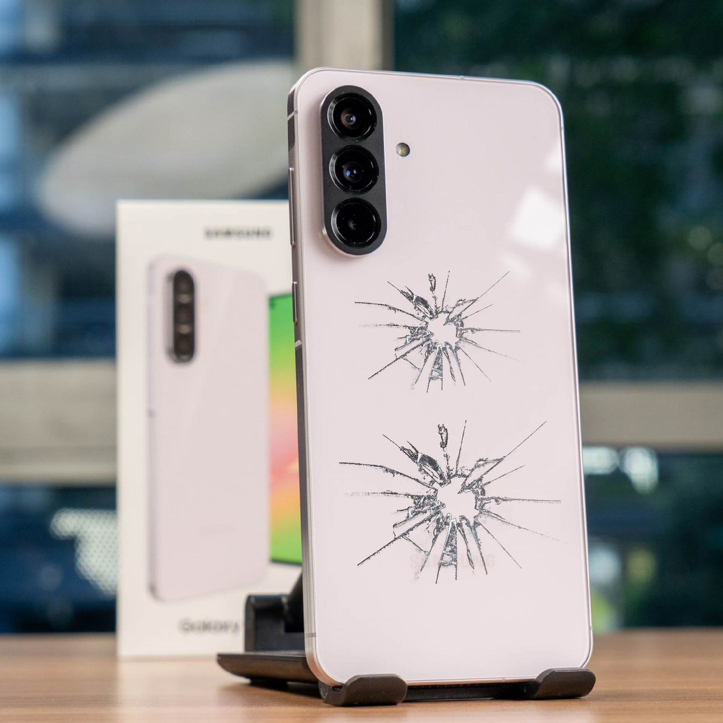 Samsung Galaxy A56 Bakglassbytte – Reparasjon