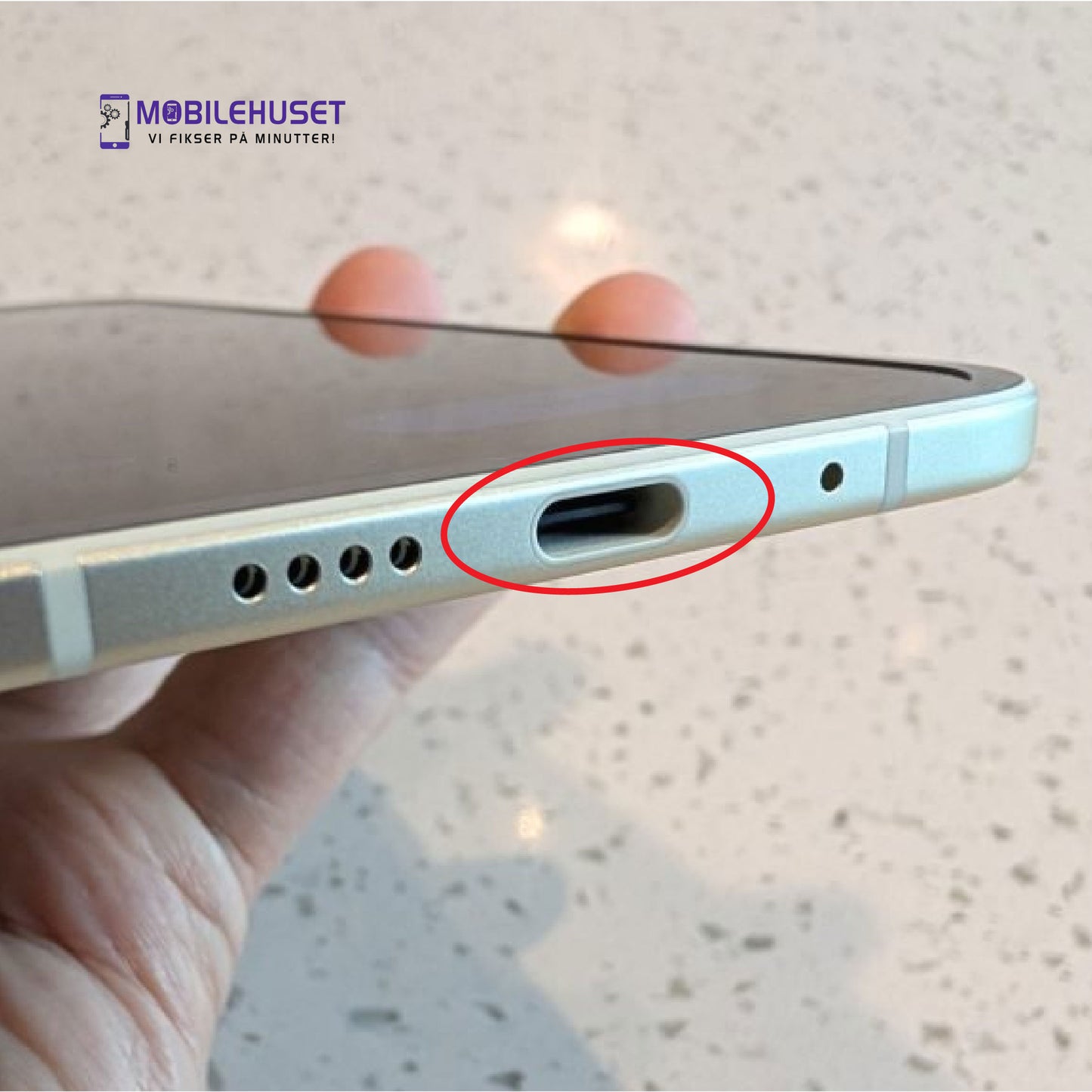 Google Pixel 10 Pro Fold Ladeport Reparasjon | Rask Service MobileHuset