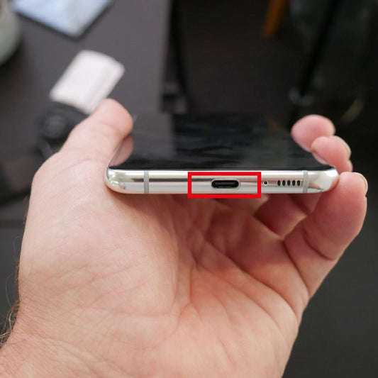 Samsung Galaxy A90 Ladeportbytte – Reparasjon